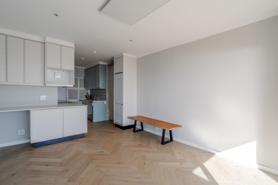2 Bedroom Property for Sale in Camps Bay Western Cape